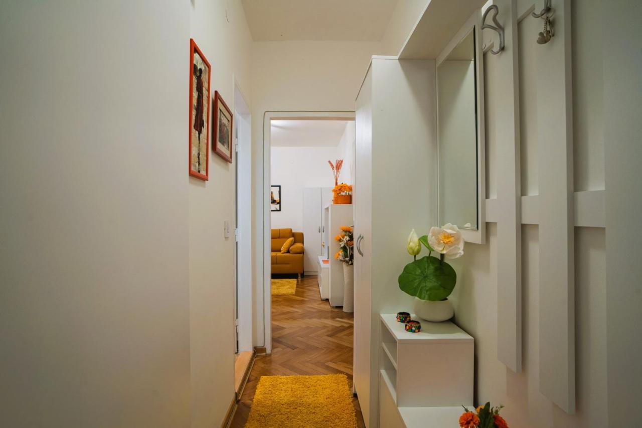 Golden Place Belgrade Exterior photo